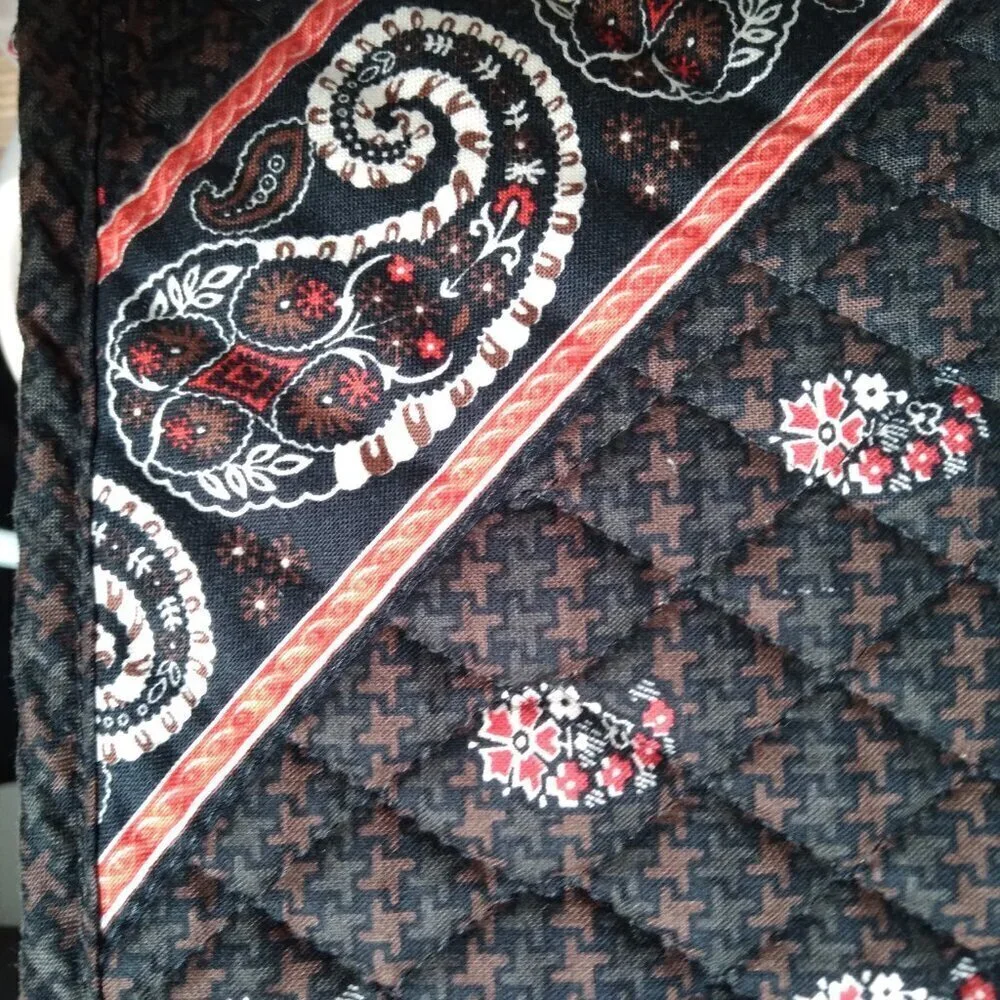 100% Quilted Cotton Floral Paisley & Houndstooth on Black Laptop Bag As New